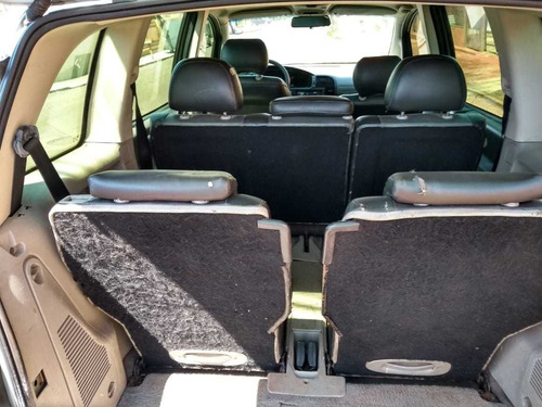 Imagem 8 de 9 de Chevrolet Zafira 2002 2.0 8v 5p