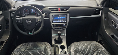 JAC T8 2.0 Intelligent 4X4 Dob Cabina