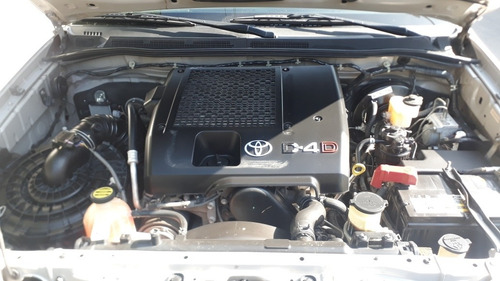 Toyota Hilux 3.0 Cd Srv I 171cv 4x2 2011