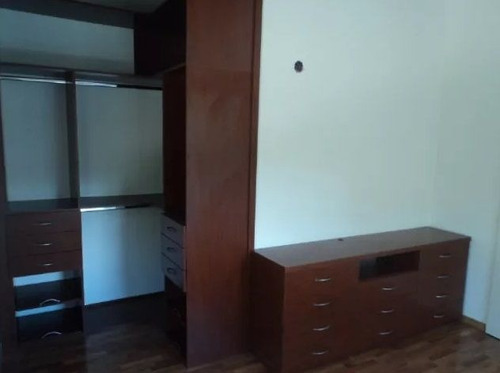 Venta Ezeiza Duplex De 3 Dormitorios
