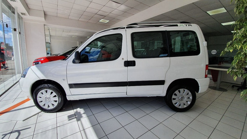 Imagen 4 de 15 de Berlingo Multispace Hdi 92 Xtr
