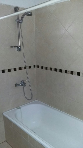 Casa En Venta En El Jaguel