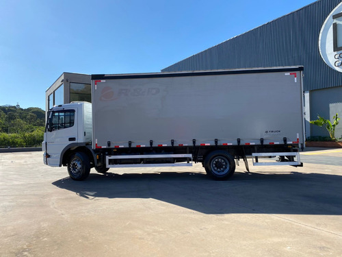 Mb Atego 1719 Ano 2019 Bau Sider 7 Metros 14 Paletes