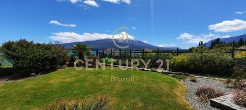 Casa Con Orilla De Lago, Puerto Varas, 3 Dormitorios, 2 B...