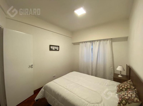 Venta De Departamento 2 Ambientes, Zona Plaza Colon.