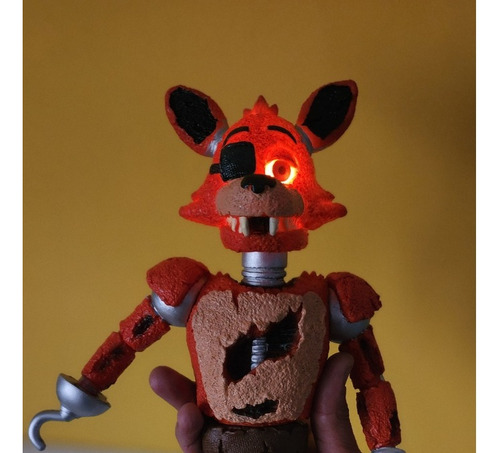 Fnaf Five Nights At Freddy's Foxy Vinil Luz Y Sonido 30cm