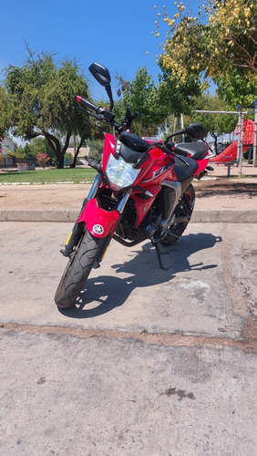 Imagen 11 de 12 de Yamaha Fz