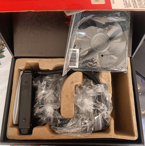 Asus Rog Ryu 120