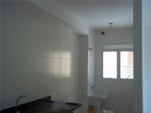 Imagem 3 de 18 de Apartamento À Venda Em Centro - Ap000048