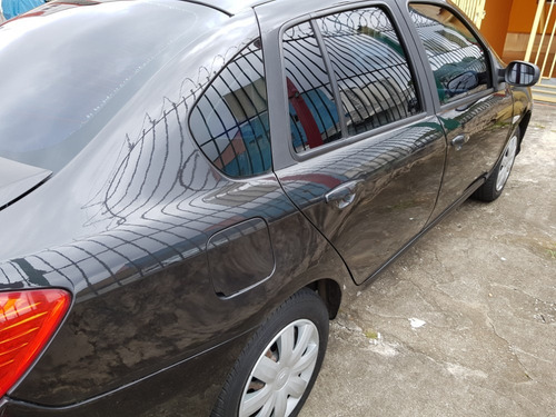 Renault Symbol 1.6 8v 2010 Bom Estado 66.000 Km Único Dono