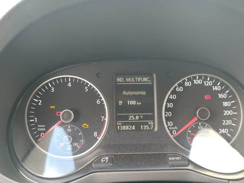 Volkswagen Suran 1.6 Comfortline 101cv