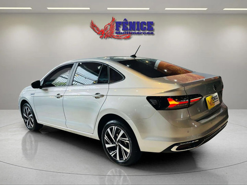 Volkswagen Outros Modelos Virtus 200 TSI Highline (Aut) (Flex)