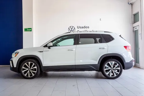 Volkswagen Taos HIGHLINE 1.4 L TSI 150HP TIPTRONIC