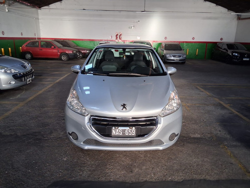 Peugeot 208 1.5 Active