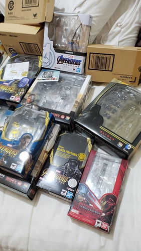 Caixas Figuras Sh Figuarts E Mafex