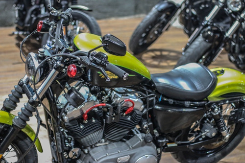 Imagen 2 de 10 de Harley Davidson Sportster Nightster 1200 2011