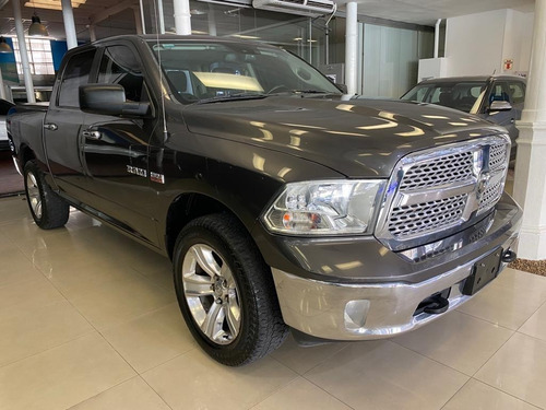 Imagen 2 de 16 de Dodge Ram 1500 Laramie V8 4x4 2016