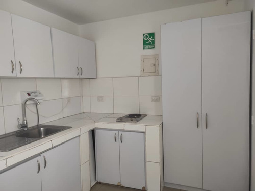 Imagen 8 de 15 de La Trinidad Casa Para Oficina O Comercio En Alquiler