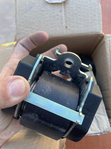 Cinturones De Seg. Delanteros X2 Izq/der Kangoo 18/22 Orig