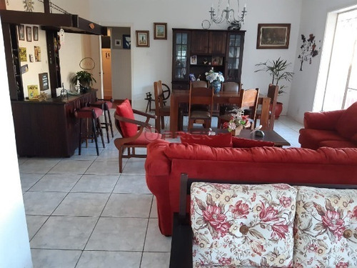Imagem 7 de 30 de Casa Triplex Com 9 Quartos Sendo 4 Suítes, No Comary - Ca01677 - 69340500