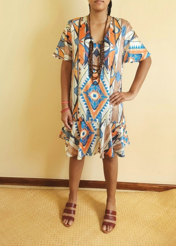 Imagem 2 de 5 de Vestido Feminino Tecido Curto Emilia