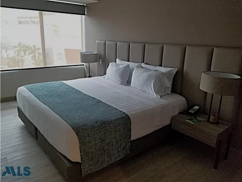 Apartamento Ideal De 2 Alcobas En La Milla De Oro(mls#254017)