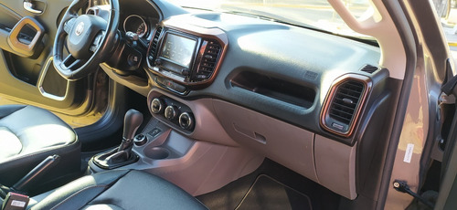 Imagen 7 de 19 de Fiat Toro 2.0 Volcano 4x4 At Pack Premium