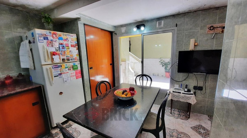 Imagen 12 de 30 de Ph Sin Expensas - Gran Tza Patio 160 M2 Tot - San Martin Al 900 - Avellaneda (centro)