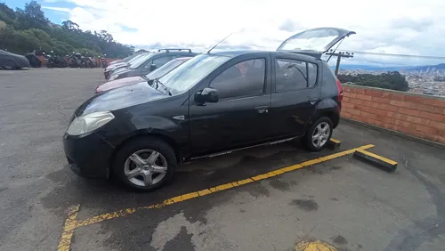 Renault Sandero 1.6 Dynamique 110 hp
