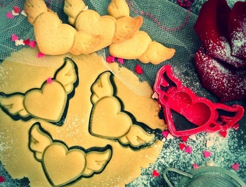 Cortante Galletitas Cookies Fondant Porcelana Corazón Alas