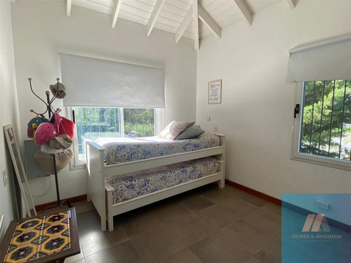 Imagen 12 de 26 de Venta Casa Bella Vista, Lote 628 Mts²