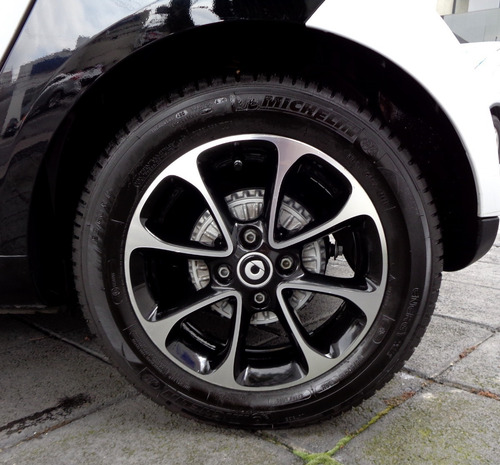 Imagen 9 de 15 de Smart Fortwo Coupé Passion Turbo Mod. 2017