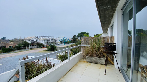 Venta Departamento 2 Dormitorios En Manantiales