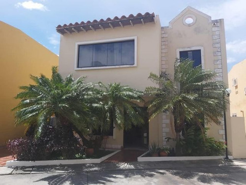 Imagen 2 de 14 de Casa En Venta En El Este De Barquisimeto