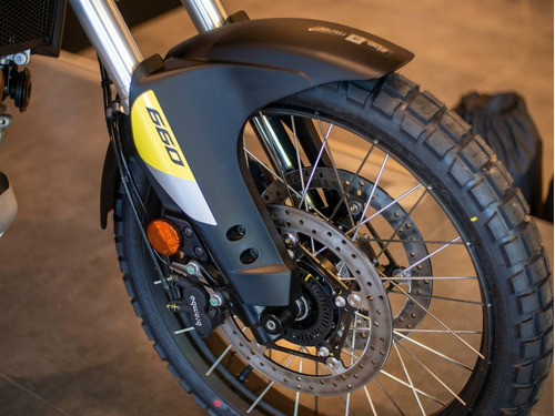 Imagen 19 de 25 de Aprilia Tuareg 660cc Amarilla Abs Aprc Concesionario Oficial