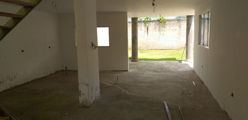 Imagen 4 de 7 de Urbanizacion El Recreo Espaciosa Casa Dos Plantas Agua 100% Todo El Año 250mt2 Construccion Tlf 0414 3443503
