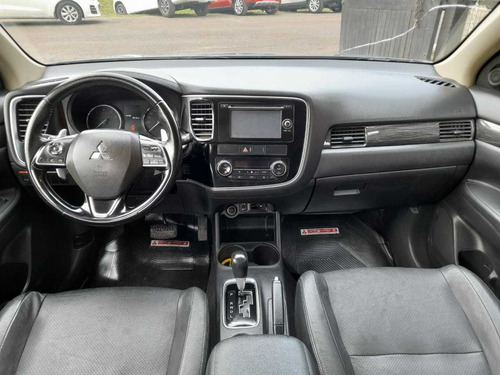 Imagen 9 de 15 de Mitsubishi Outlander 2.4 Gls 4wd L16 2016
