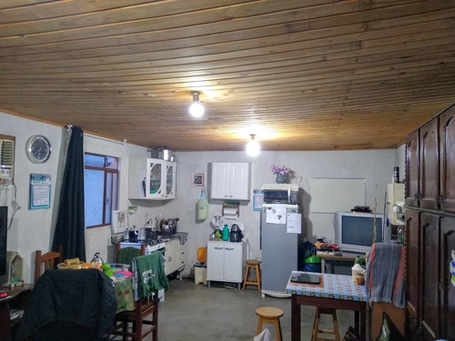 Imagem 6 de 14 de Imóvel Com 2 Casas 1 2 Qtos Sala Coz Wc A Dos Fundos 8x4,50