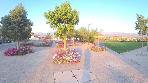 Avenida José Rabat, Piedra Roja, Chicureo Oriente