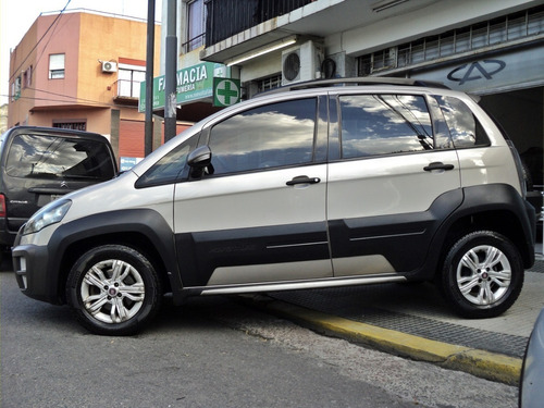 Fiat Idea 2013 L/n Adventure Con Equipo De Gnc Muy Cuidada!!