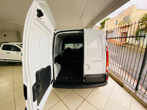 Imagem 13 de 13 de Renault Kangoo 1.6 Express 16v Flex 4p Manual