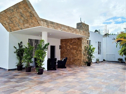 Imagen 2 de 14 de Excelente Casa En Sector Mérida, Colinas De Carrizal