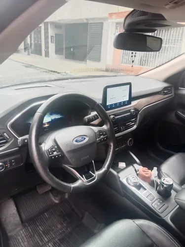 Ford Escape TitaniumHev2.5At2020