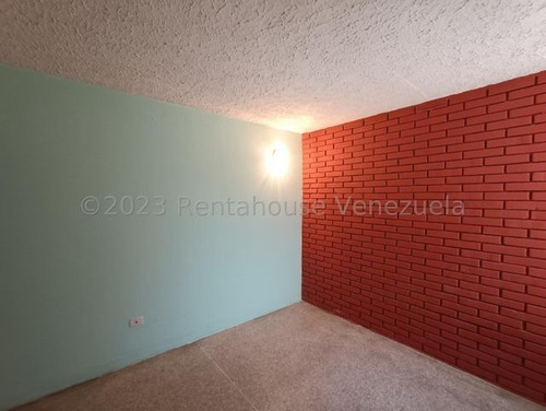 Imagen 12 de 22 de Apartamento En Venta Urb San Jacinto, Maracay 23-18584 Hc