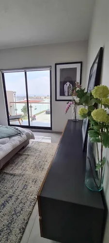 Espectacular Residencia $3,3,00,000 Ubicado En Pachuca