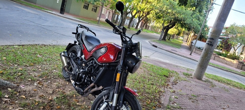 Imagen 2 de 25 de Benelli Leoncino 500