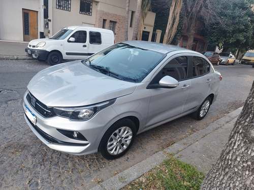 Fiat Cronos 1.3 Drive Mt