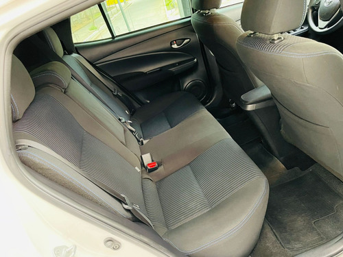 Toyota Yaris 1.5 Xl Plus Connect 16v Cvt 5p