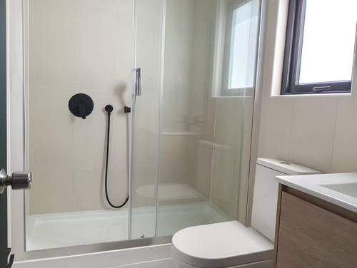 Vende Casa Nueva En Sector Residencial - La Serena