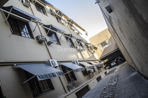 Turístico Hotel En Venta Ubicado En Luján, G.b.a. Zona Oeste, Argentina